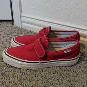 Vans slip on